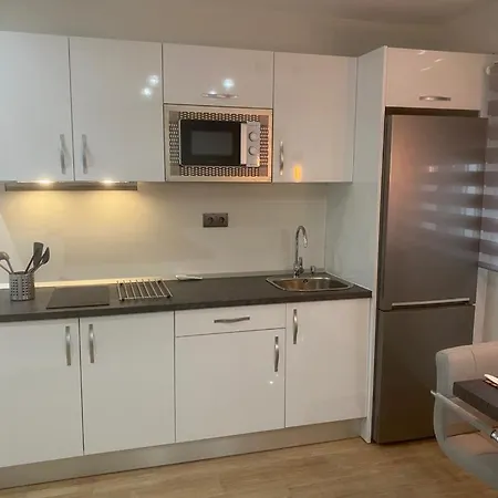 Aptos.paniagua A Y B Apartmán *